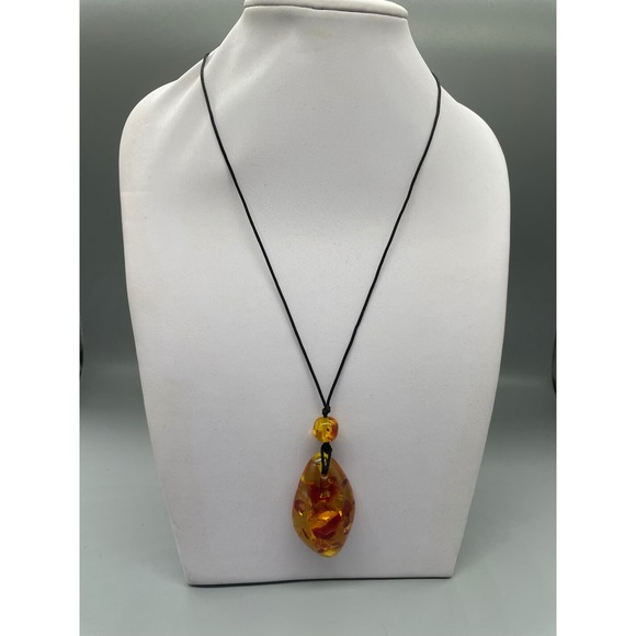Jewelry - Teardrop Amber Pendant Necklace Adjustable Cord Gold Tone Heart Charm